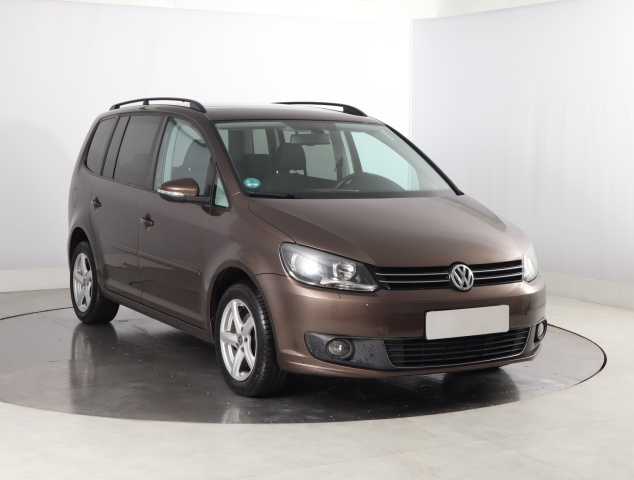 Volkswagen Touran 2011