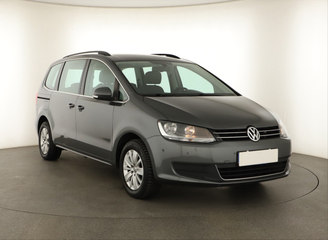 Volkswagen Sharan, 2012