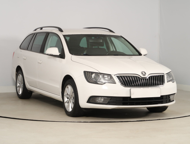Škoda Superb 2013