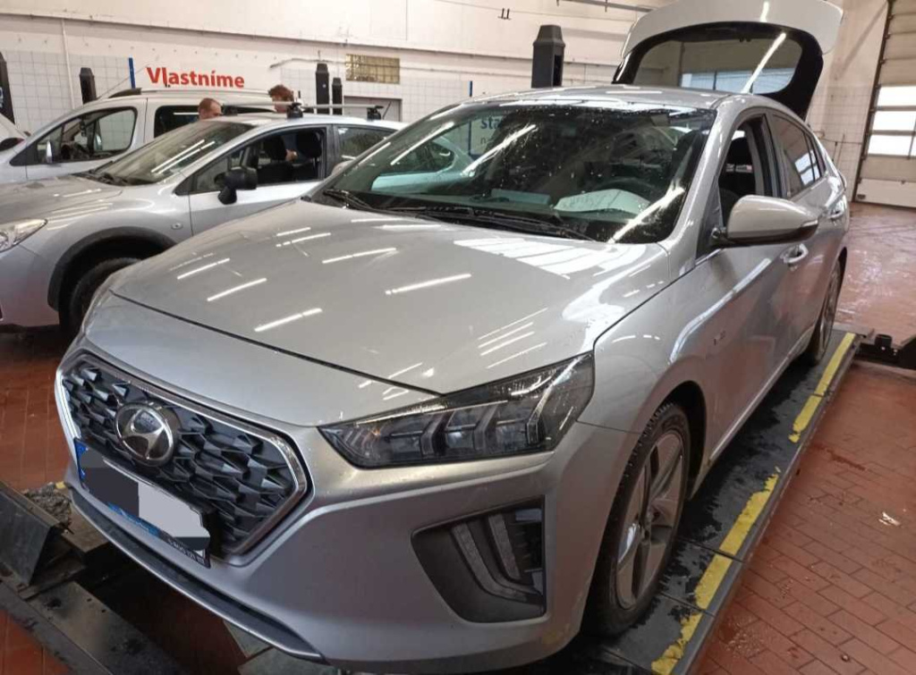 Hyundai Ioniq