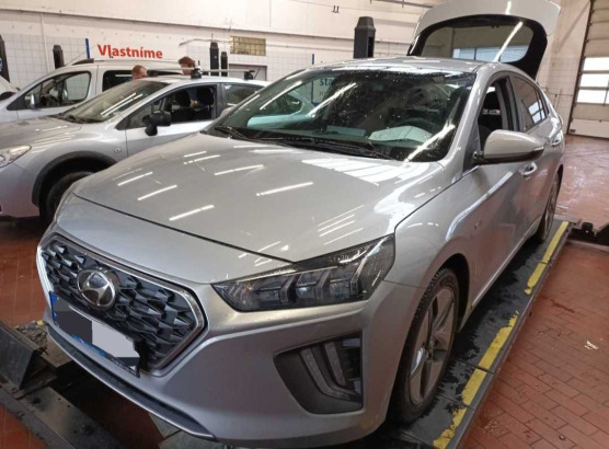 Hyundai Ioniq