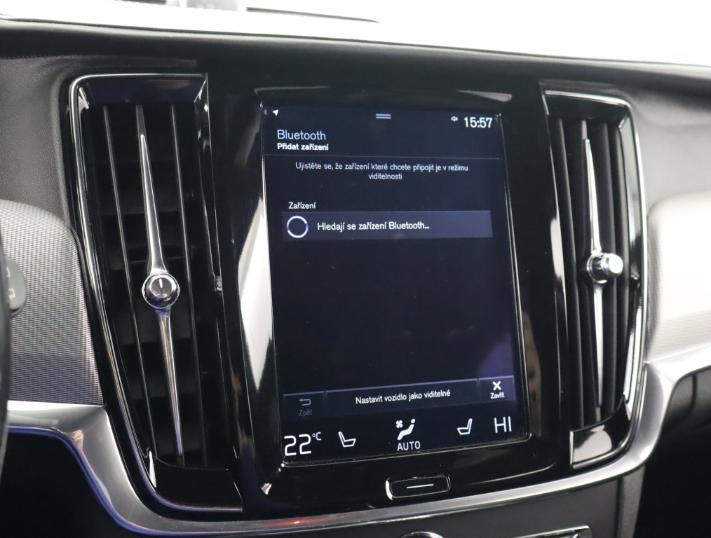 Volvo V90 Cross Country