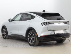 Ford Mustang Mach-E - 2021