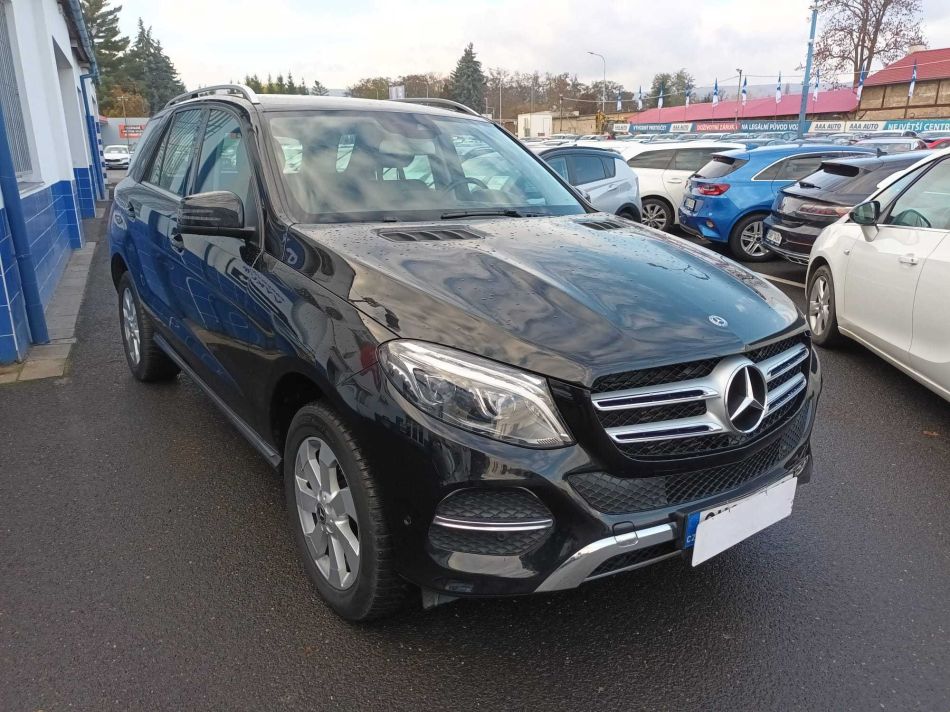Mercedes-Benz GLE - 2017