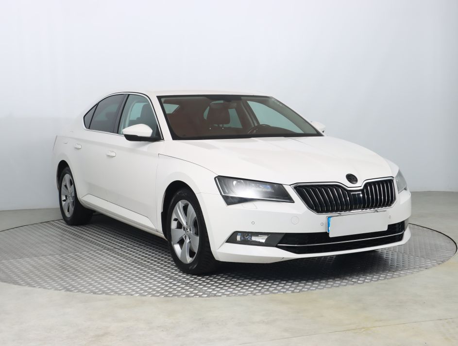 Skoda Superb - 2016