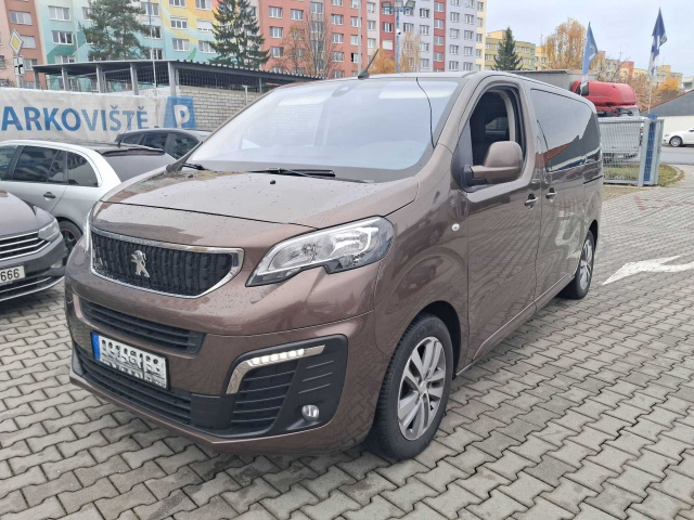 Peugeot Traveller 2019
