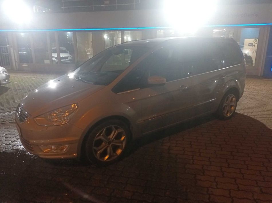 Ford Galaxy - 2011