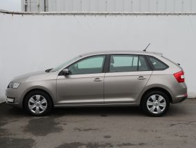Skoda Rapid Spaceback - 2016