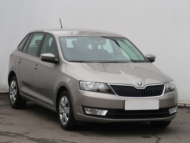 Škoda Rapid Spaceback 2016