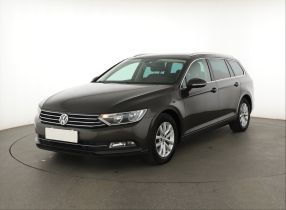 Volkswagen Passat - 2016