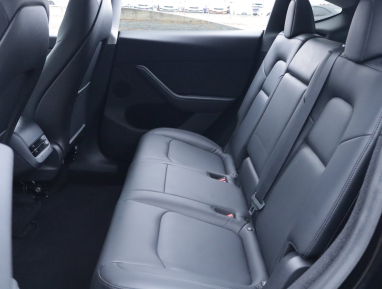 Tesla Model Y - 2022