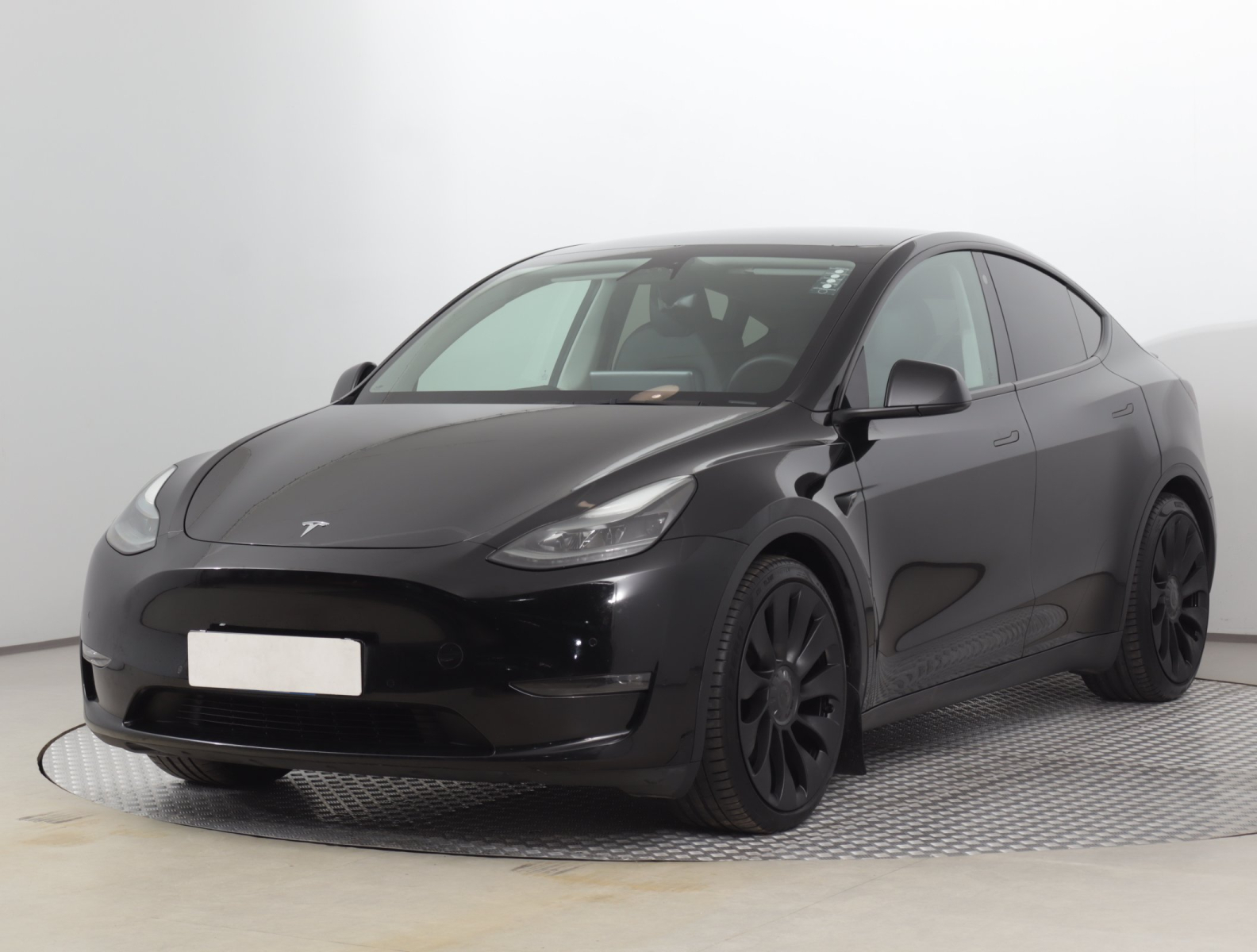 Tesla Model Y - 2022