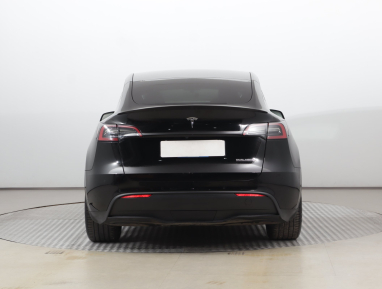 Tesla Model Y - 2022