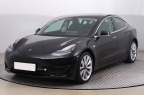 Tesla Model 3 - 2020