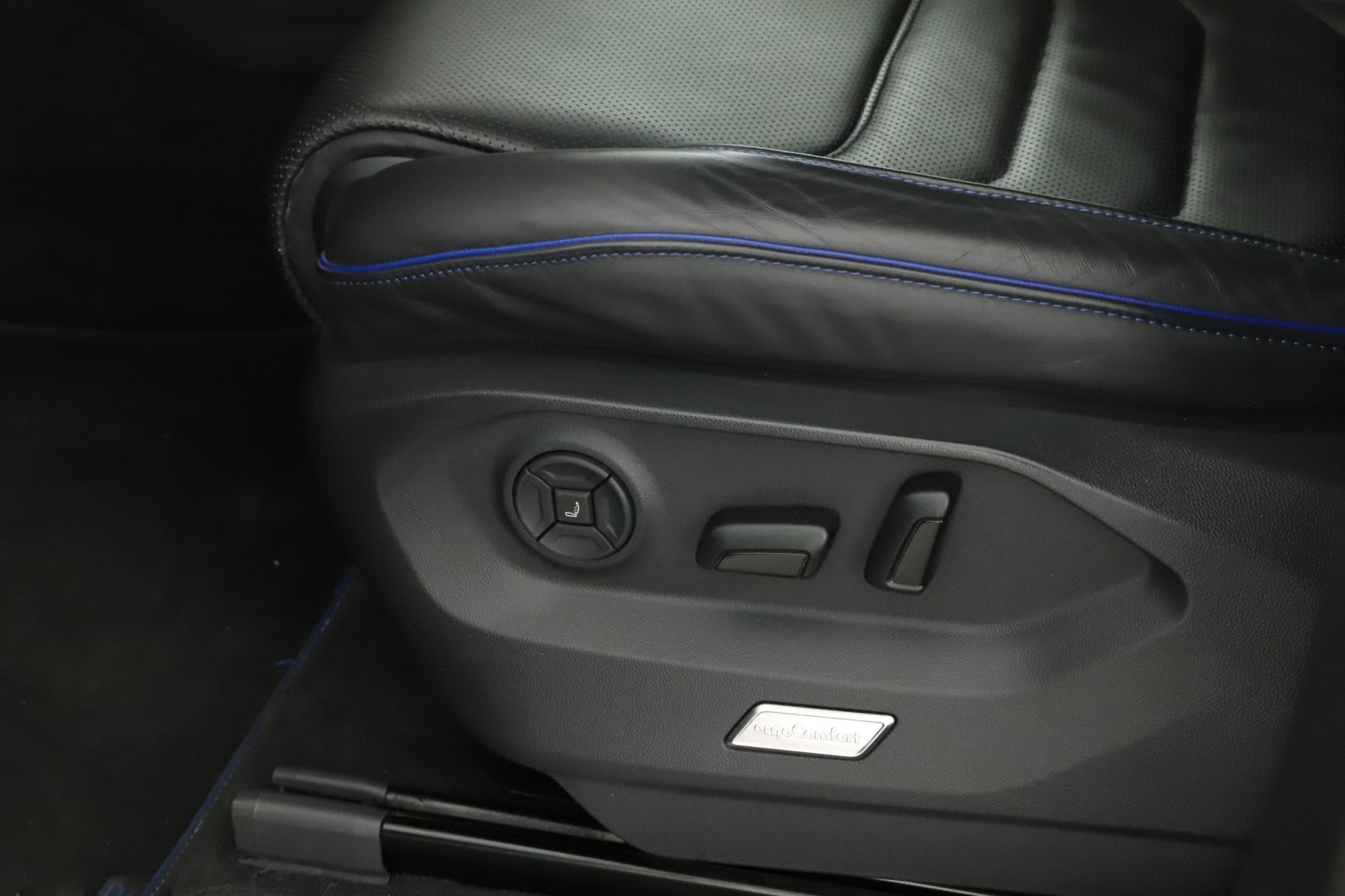 Volkswagen Touareg - 2023