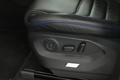 Volkswagen Touareg - 2023