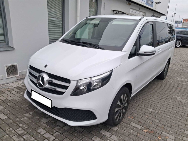 Mercedes-Benz V 2022