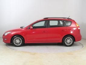 Hyundai i30 - 2012