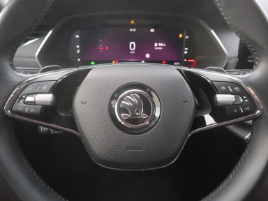 Škoda Octavia - 2023