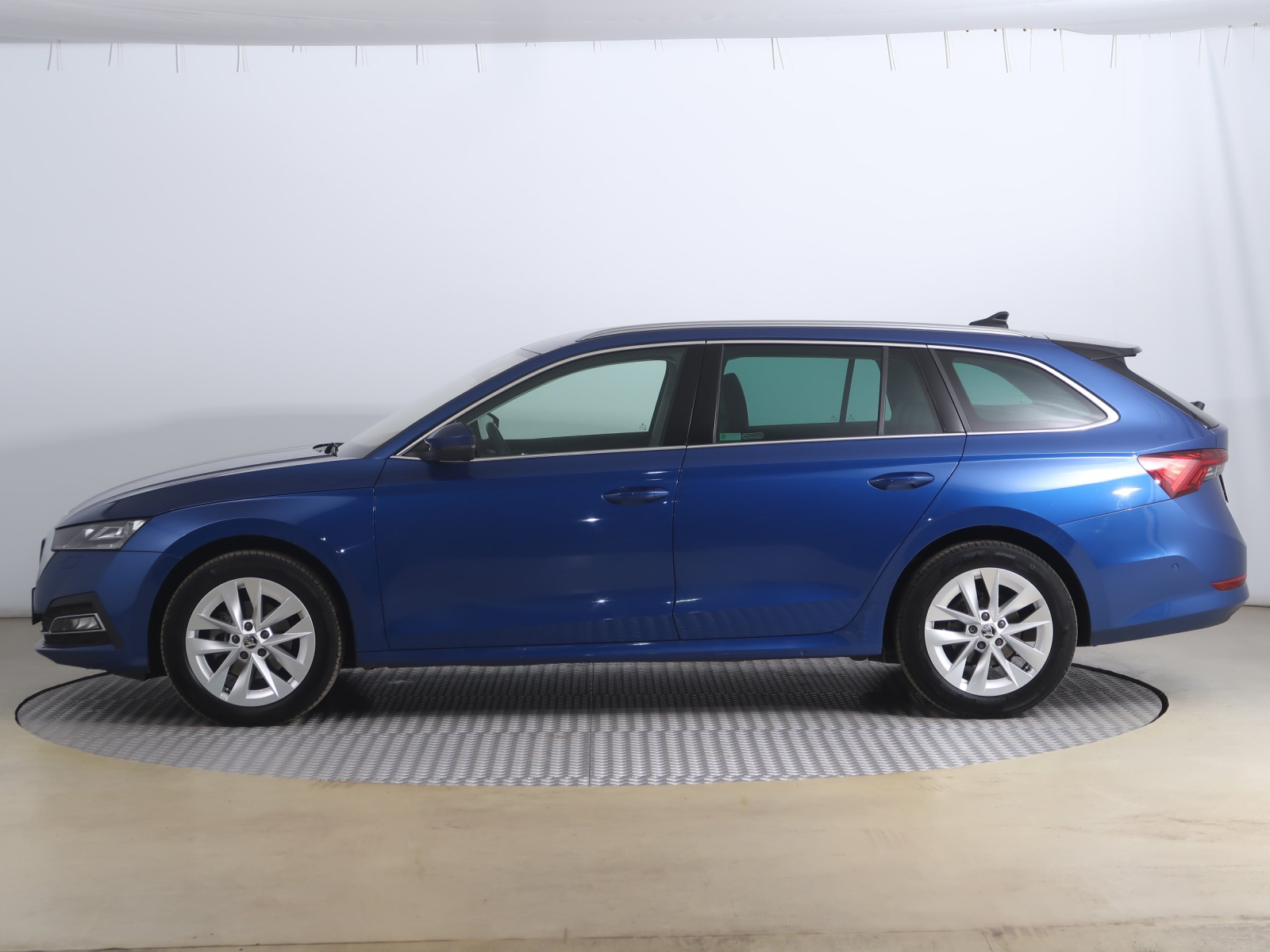 Škoda Octavia - 2023