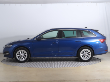 Škoda Octavia - 2023