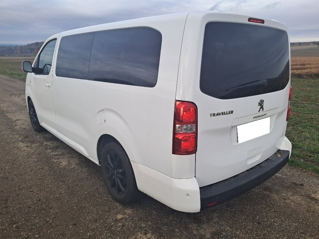 Peugeot Traveller