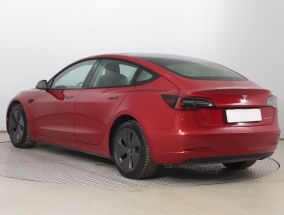 Tesla Model 3 - 2021