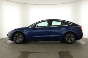 Tesla Model 3 - 2020