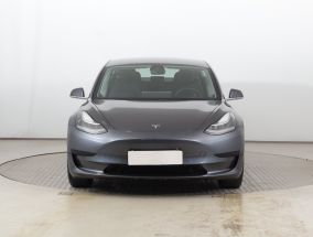 Tesla Model 3 - 2020
