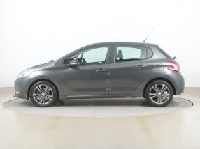 Peugeot 208 - 2014