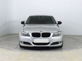 BMW 3 - 2009