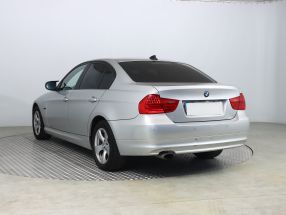 BMW 3 - 2009