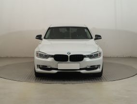 BMW 3 - 2012