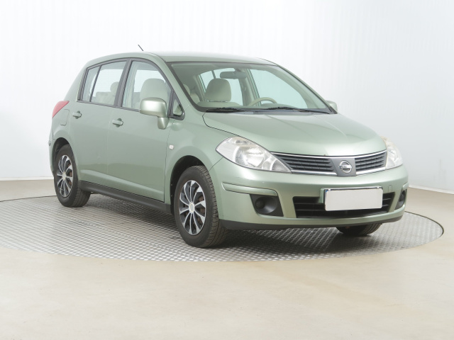 Nissan Tiida 2008