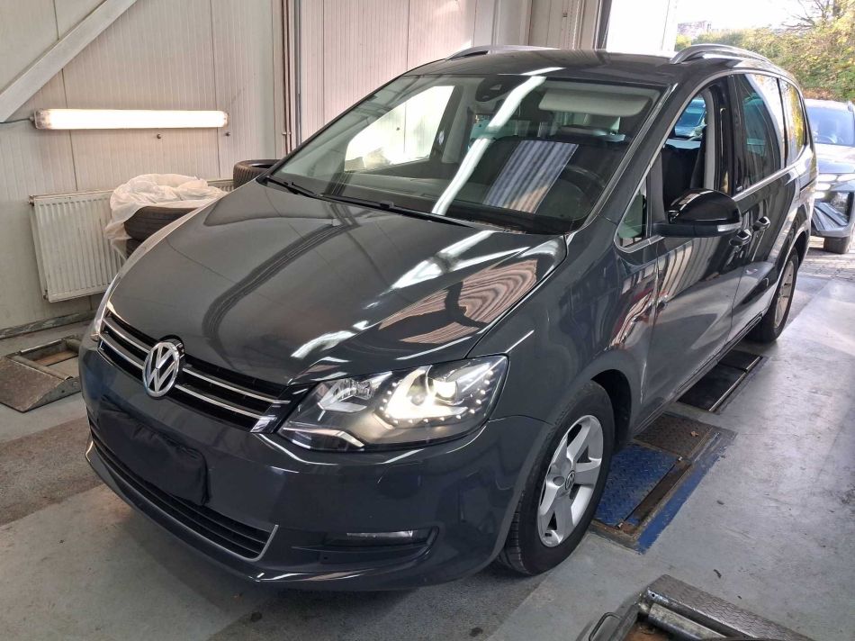 Volkswagen Sharan - 2012