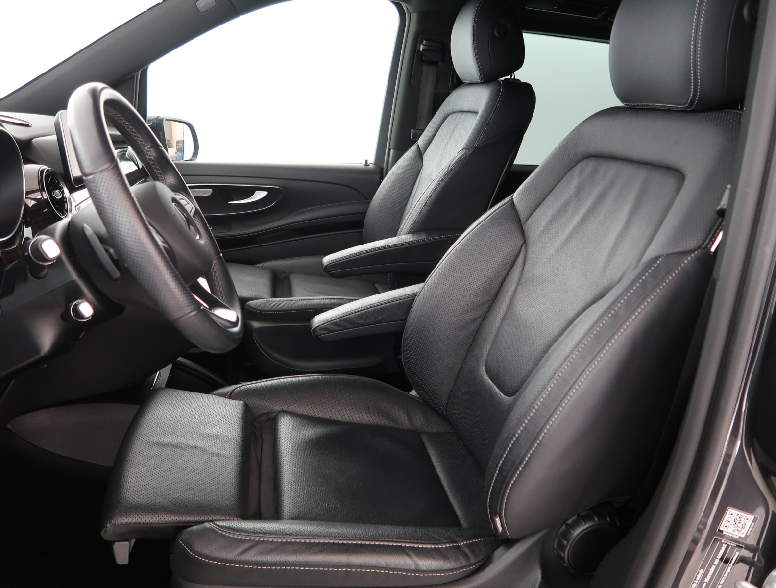 Mercedes-Benz V - 2022