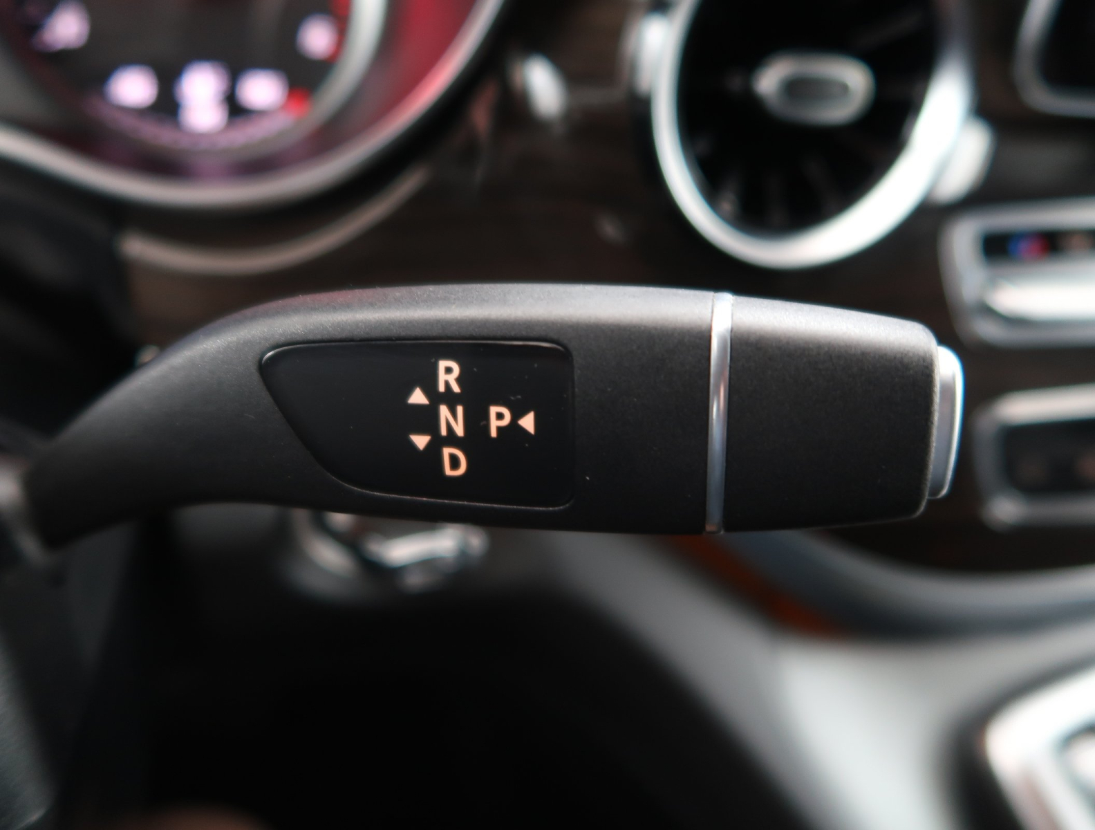 Mercedes-Benz V - 2022