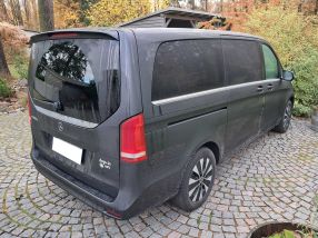 Mercedes-Benz V - 2022