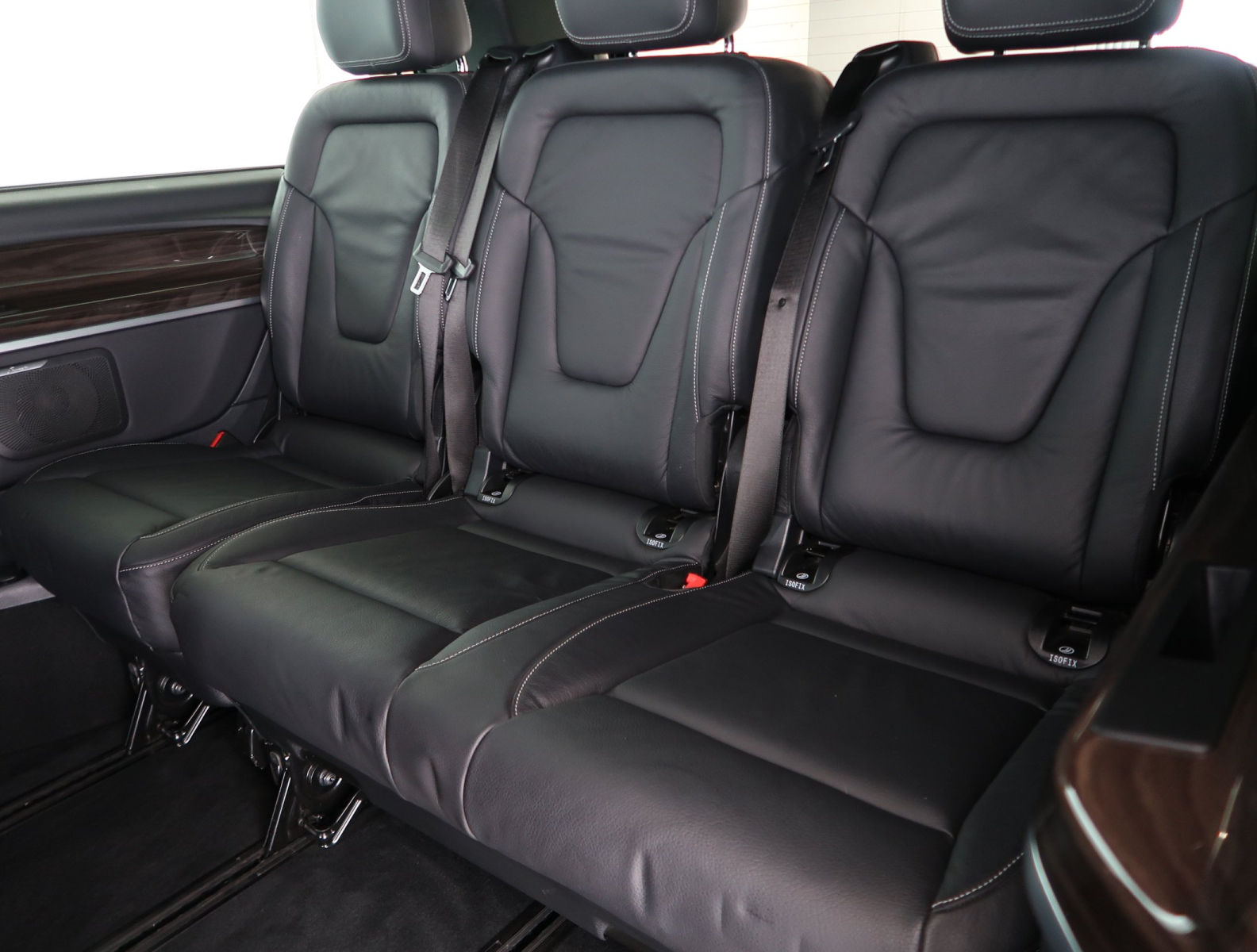 Mercedes-Benz V - 2022