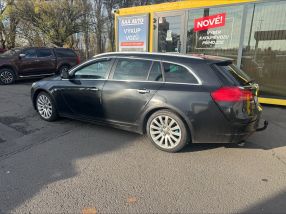 Opel Insignia - 2011