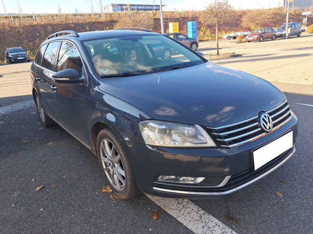 Volkswagen Passat 2011