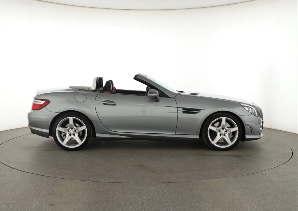 Mercedes-Benz SLK