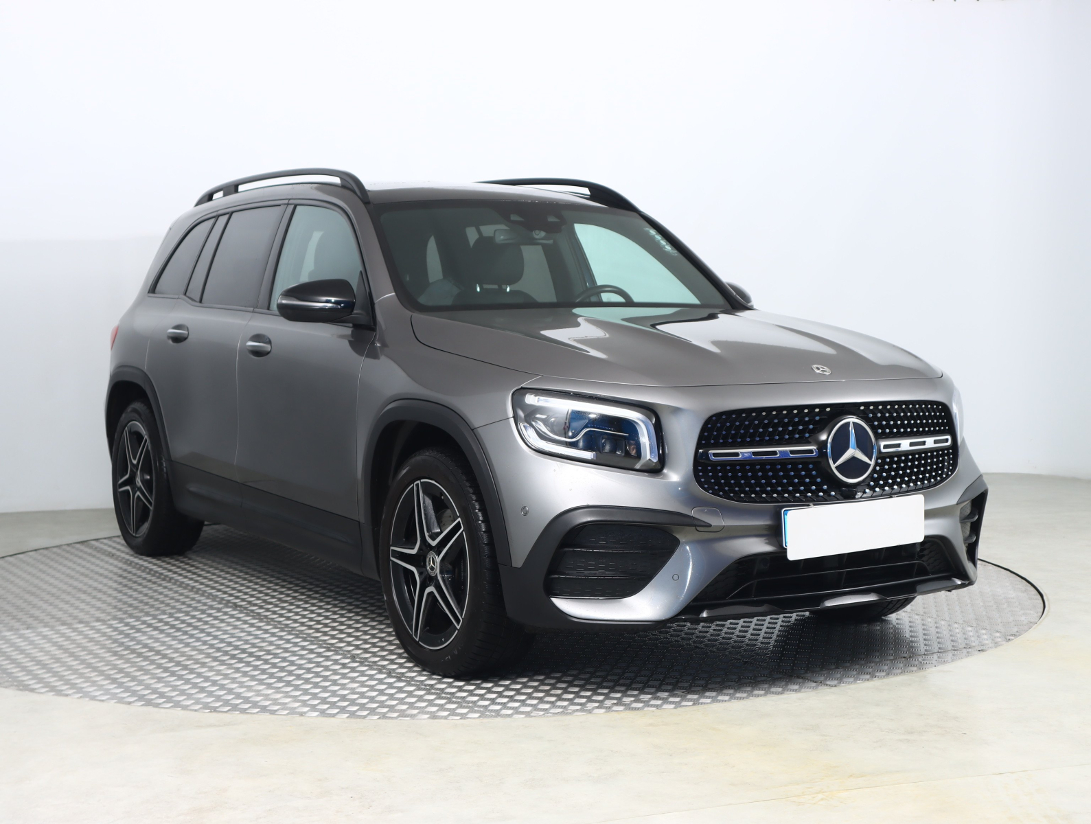 Mercedes-Benz GLB - 2022
