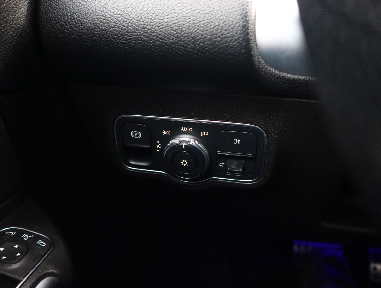 Mercedes-Benz GLB - 2022