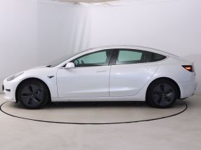 Tesla Model 3 - 2020