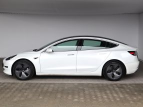 Tesla Model 3 - 2020