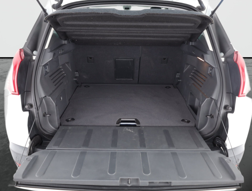 Peugeot 3008, 2015
