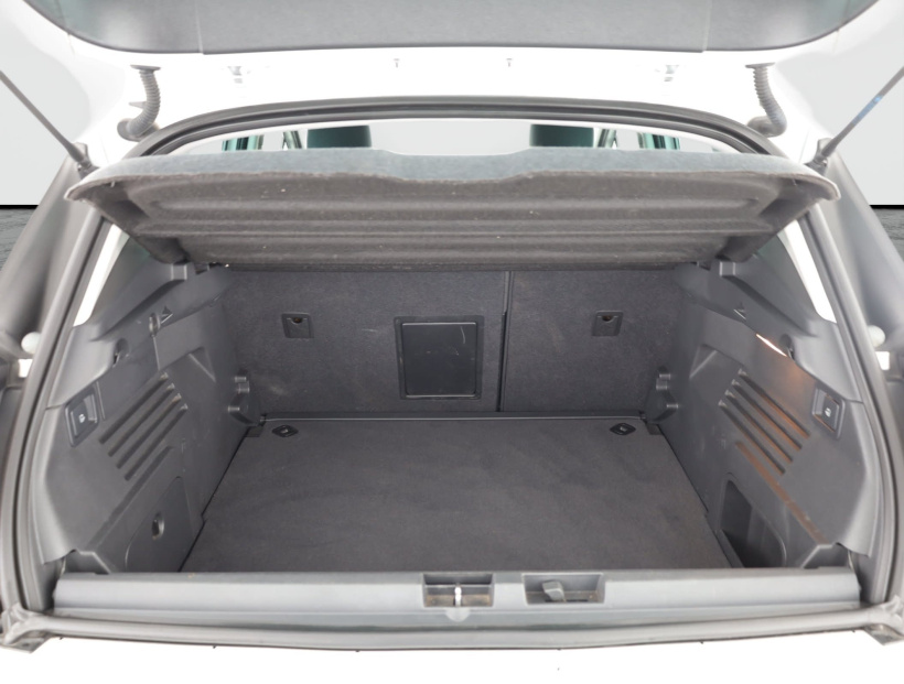 Peugeot 3008, 2015