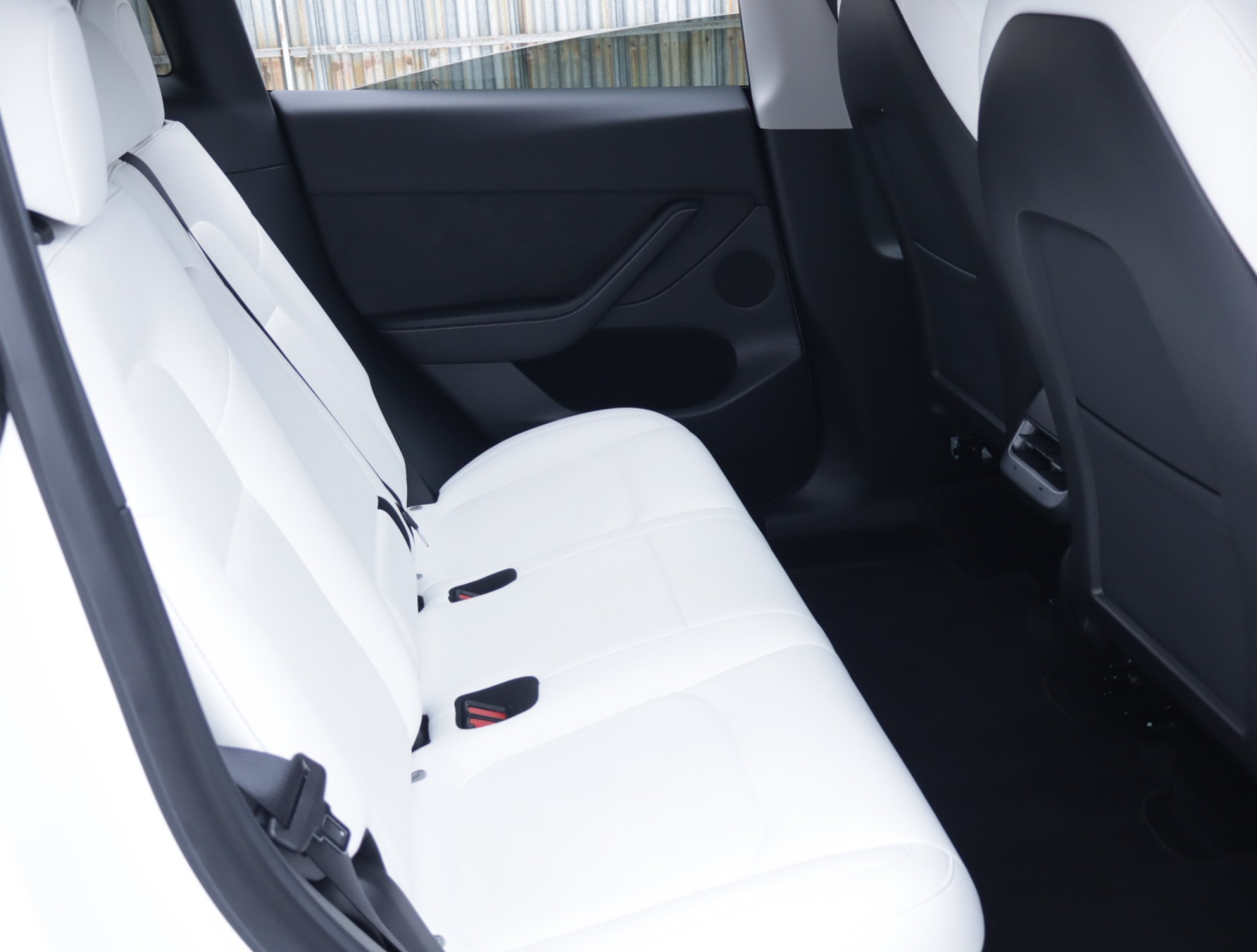 Tesla Model Y - 2021