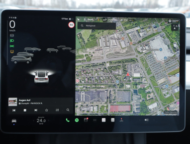 Tesla Model Y - 2021